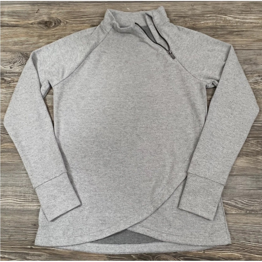 Kyodan Woman’s Gray Asymmetrical Zip Pullover